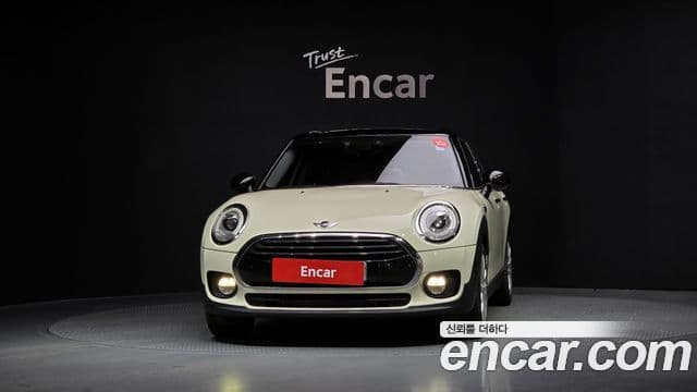 Mini Cooper 클럽맨 2세대, 2016 3