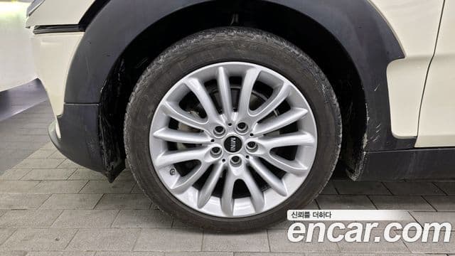 Mini Cooper 클럽맨 2세대, 2016 все фото