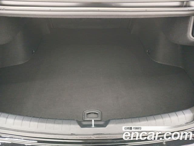 Kia K8 Noblesse, 2023 17