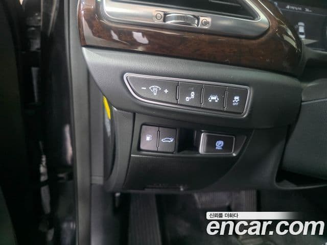 Genesis EQ900 Luxury, 2018 11