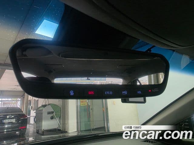 Genesis EQ900 Luxury, 2018 15