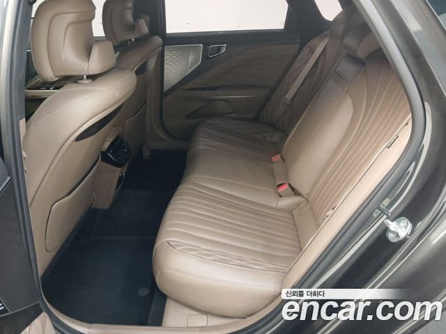 Kia K8 Signature, 2022 10