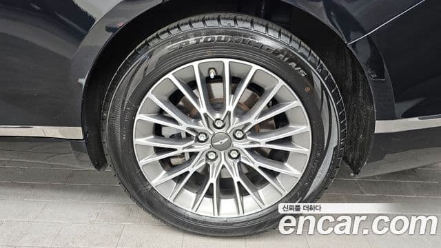 Genesis G80 (RG3) бензин 2.5 турбо AWD, 2021 все фото