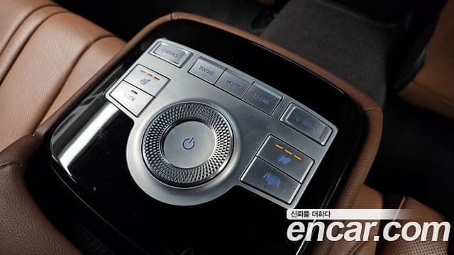 Genesis G80 (RG3) бензин 2.5 турбо AWD, 2021 18