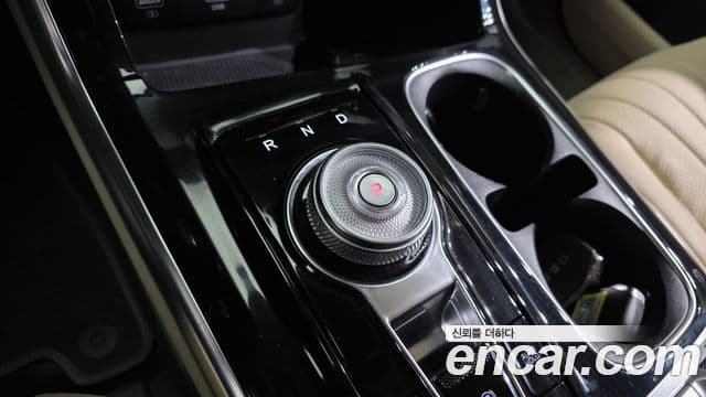 Kia Carnival 4세대 бензин 9인승 High Limousine(компания по спецнадстройкам), 2023 9