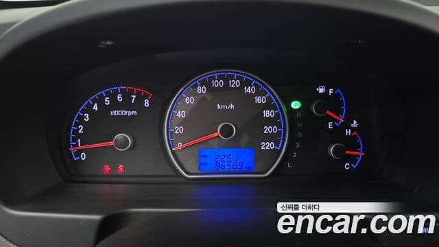 Hyundai Avante HD Premier, 2008 8