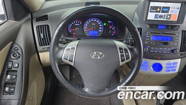 Hyundai Avante HD Premier, 2008 13