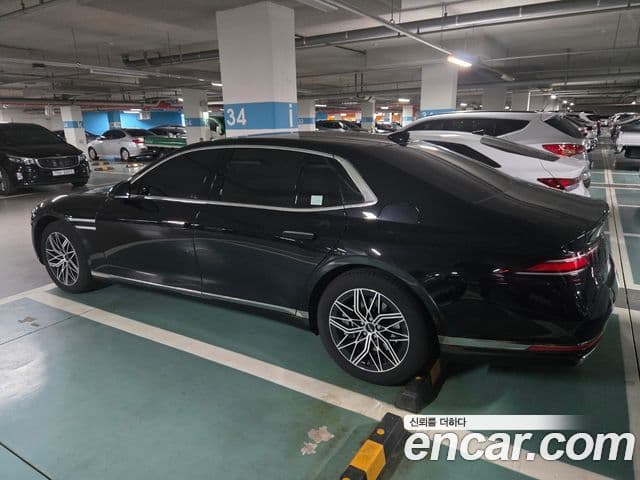 Genesis G90 (RS4) бензин 3.5 турбо AWD, 2023 12