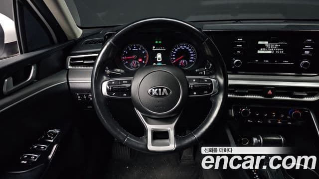 Kia K5 3세대 Standard, 2020 14