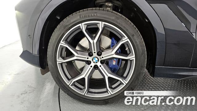 BMW X6 (G06) xDrive40i M Sport, 2021 все фото