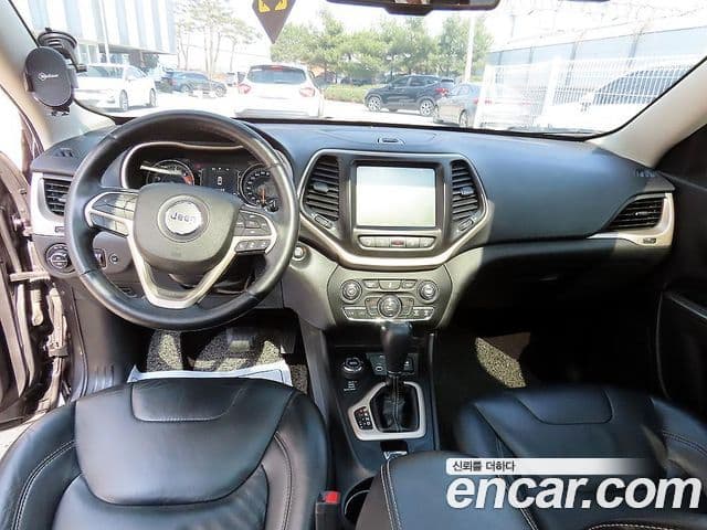 Jeep Cherokee(KL) 2.4 Longitude high AWD, 2016 7
