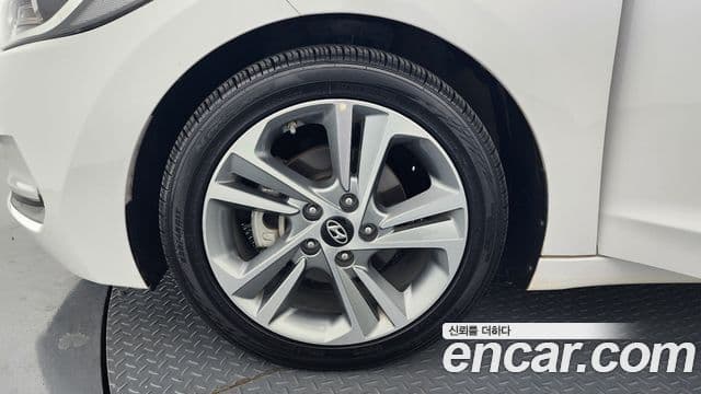 Hyundai Avante AD 1.6 GDI Value Plus, 2018 все фото