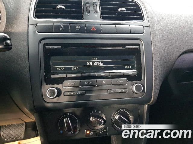 Volkswagen 폴로 5세대, 2014 12