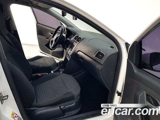 Volkswagen 폴로 5세대, 2014 17