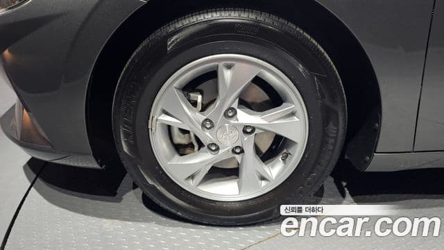 Hyundai Avante (CN7) Modern, 2022 все фото