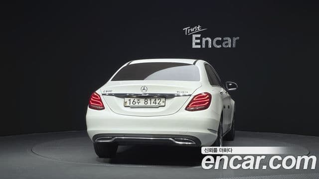 Mercedes-Benz C-класс W205 Avantgarde, 2015 4