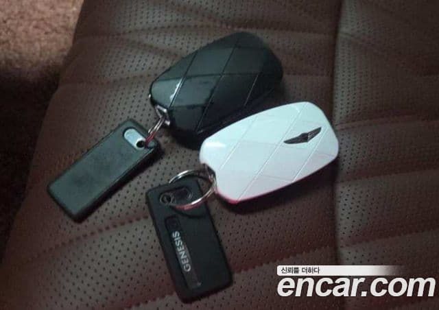 Genesis G90 (RS4) бензин 3.5 турбо AWD, 2023 12