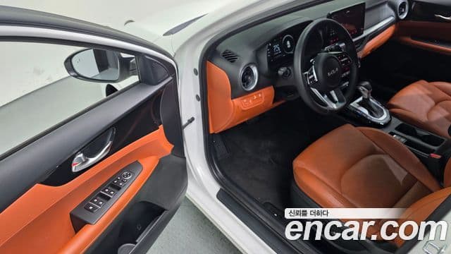 Kia The / новый New K3 2세대 Noblesse, 2022 11