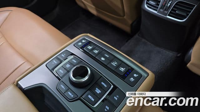 Hyundai Genesis DH G380 Finest Edition AWD, 2016 18