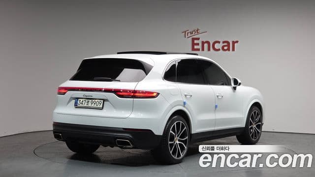 Porsche Cayenne (PO536), 2021 2