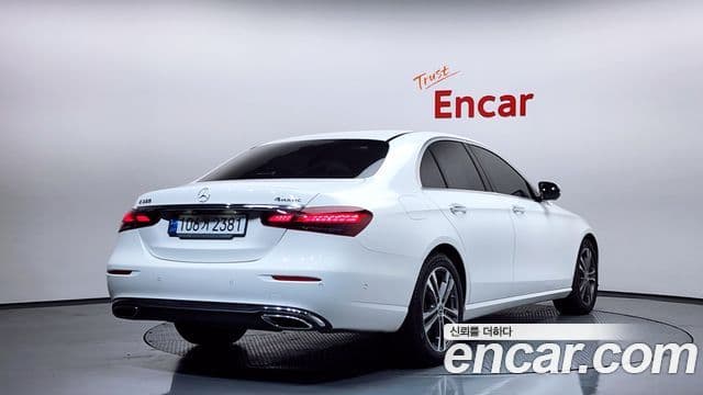 Mercedes-Benz E-класс W213 Avantgarde, 2021 2