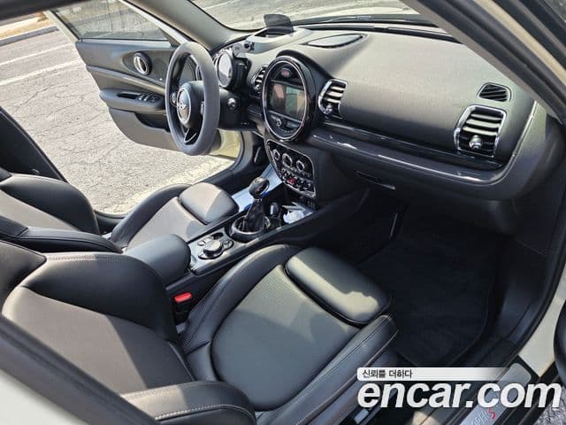 Mini Cooper S 클럽맨 2세대, 2017 9