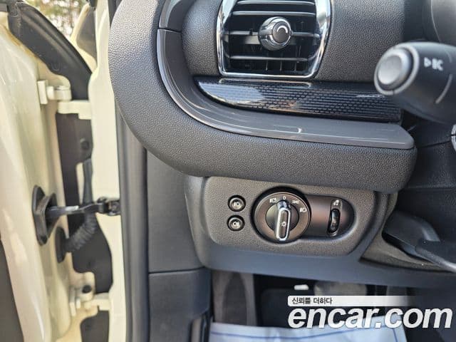 Mini Cooper S 클럽맨 2세대, 2017 17