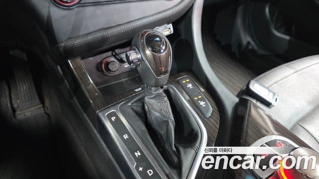 Kia K5 2.0 Deluxe, 2011 9