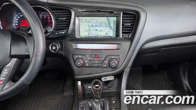 Kia K5 2.0 Deluxe, 2011 16