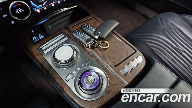 Genesis G80 (RG3) бензин 2.5 турбо AWD, 2023 9