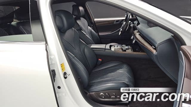 Genesis G80 (RG3) бензин 2.5 турбо AWD, 2023 10