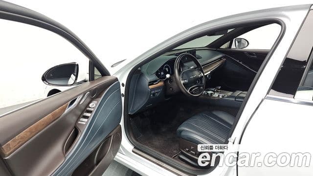 Genesis G80 (RG3) бензин 2.5 турбо AWD, 2023 11
