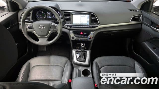 Hyundai Avante AD Style, 2017 7