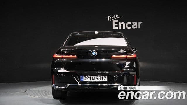 BMW 7시리즈 (G70) 740i xDrive M Sport, 2024 4