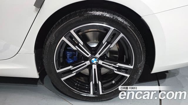 BMW 3시리즈 (G20) 320i M Sport, 2025 все фото