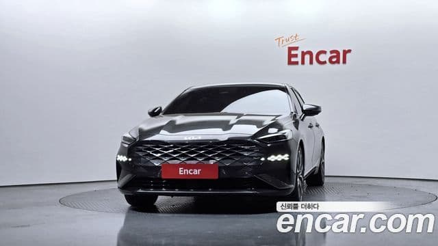 Kia K8 Signature, 2022 3