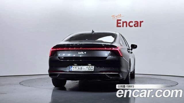 Kia K8 Signature, 2022 4