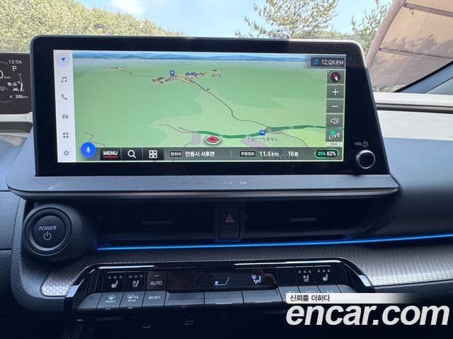 Toyota 프리우스 5세대 2.0 XLE, 2024 11