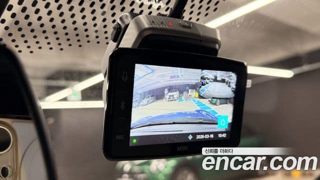 Mini Cooper Электрический (Electric) 4세대 SE favored, 2024 15