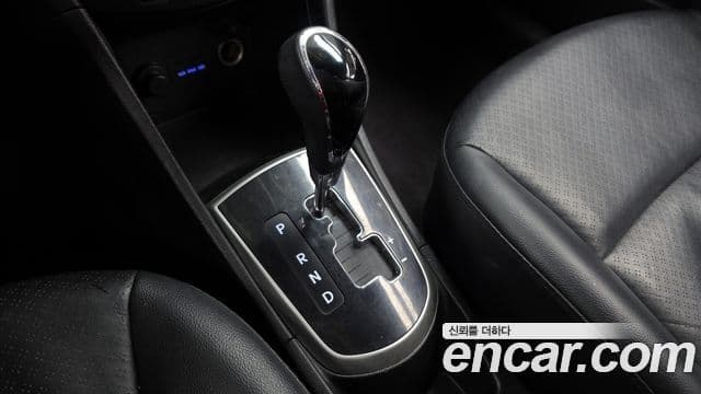 Hyundai Accent(новый кузов / новое поколение) Premier, 2013 9