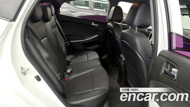 Hyundai Accent(новый кузов / новое поколение) Premier, 2013 12