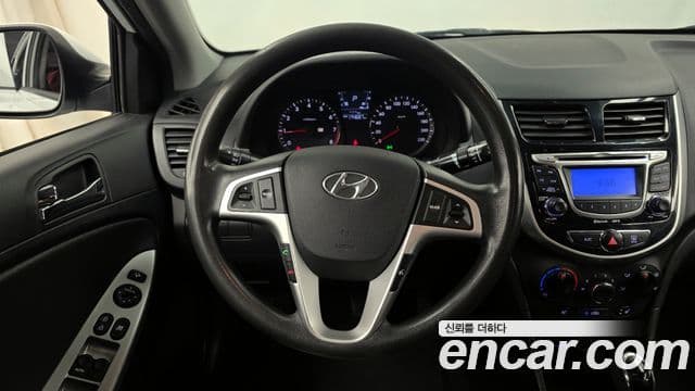 Hyundai Accent(новый кузов / новое поколение) Premier, 2013 13