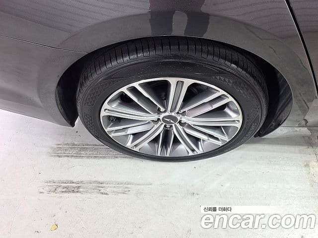 Genesis G80 Luxury, 2017 18