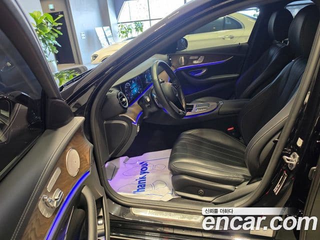 Mercedes-Benz E-класс W213 Exclusive, 2023 11