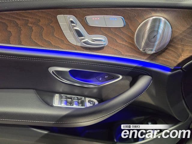 Mercedes-Benz E-класс W213 Exclusive, 2023 12