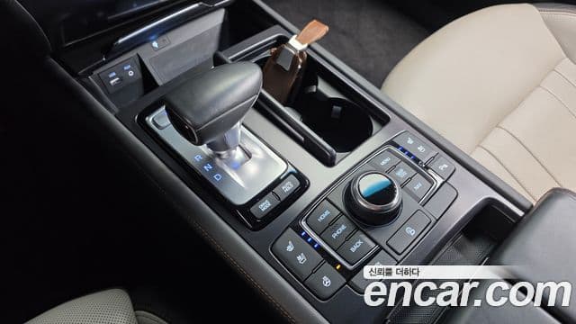 Genesis G80 Sport, 2018 9