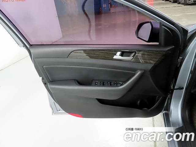 Hyundai LF Sonata 2.0 Smart, 2015 14