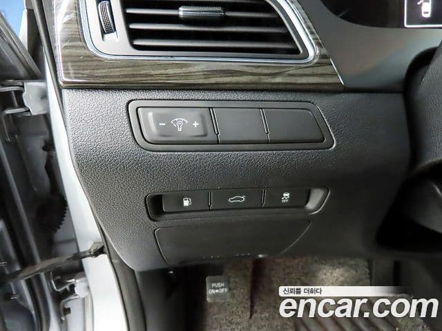 Hyundai LF Sonata 2.0 Smart, 2015 15