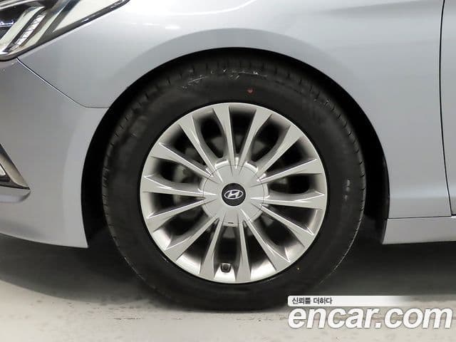Hyundai LF Sonata 2.0 Smart, 2015 20