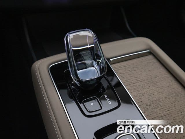 Volvo XC90 2세대 B6 Ultra Bright, 2026 9